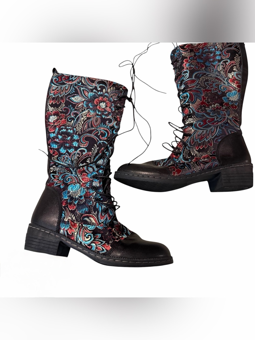 Embroidered Boots ~ Lace-Up ~ Knee Length ~ Zipper on Inside of Leg ~ Floral - Picture 5 of 12